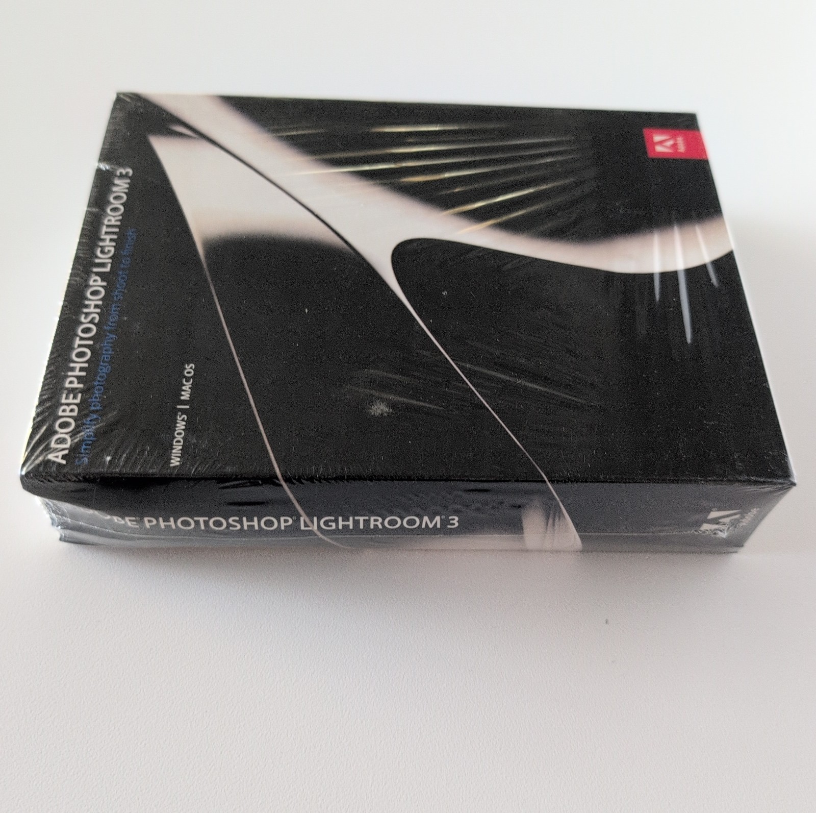 NEW Adobe Photoshop Lightroom 3 Full Retail Version WIN/MAC - Sealed