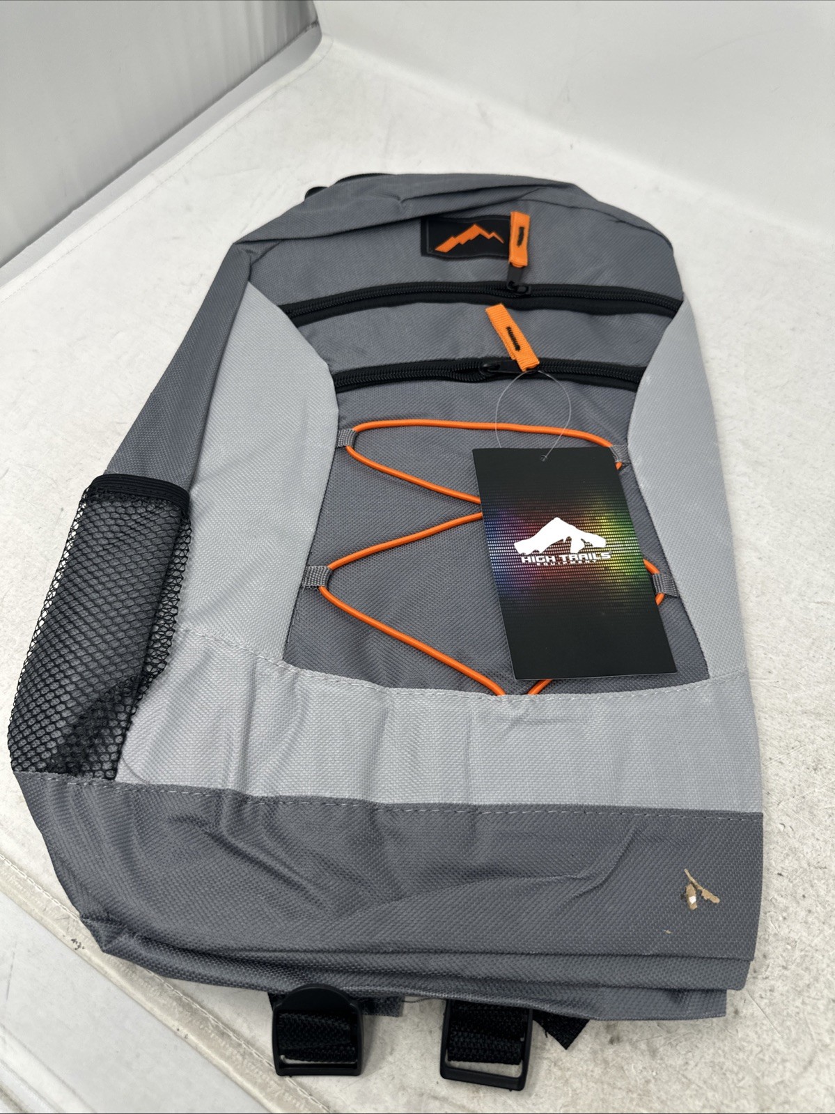 High Trails Equipment Backpack , GRAY, NWT/NEW/FREE SHIPPING!