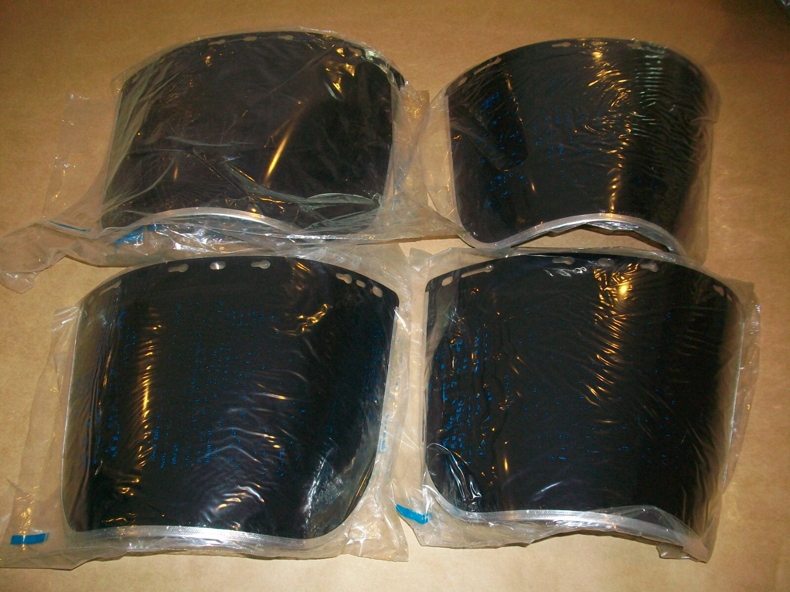 4pc Huntsman Face Shield Replacement  8124D NEW