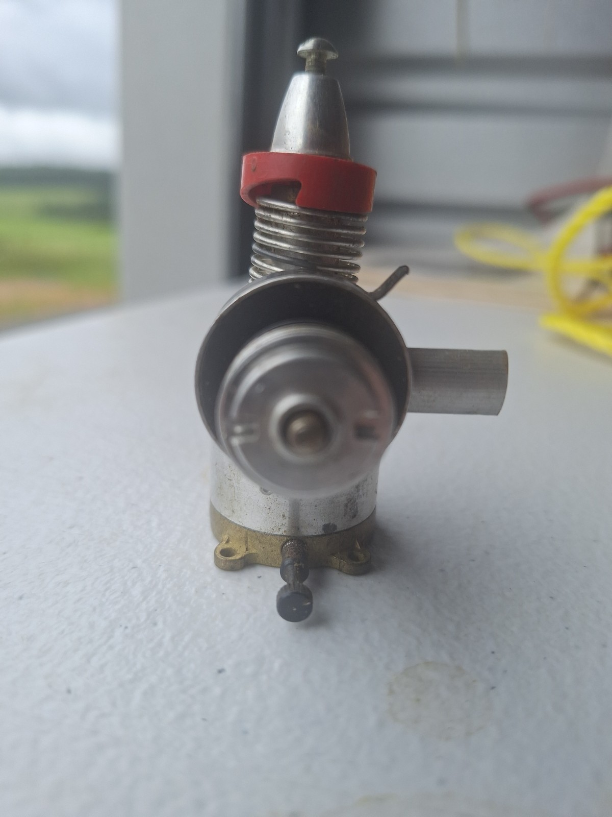 COX Reed Valve .049 Model Airplane Engine