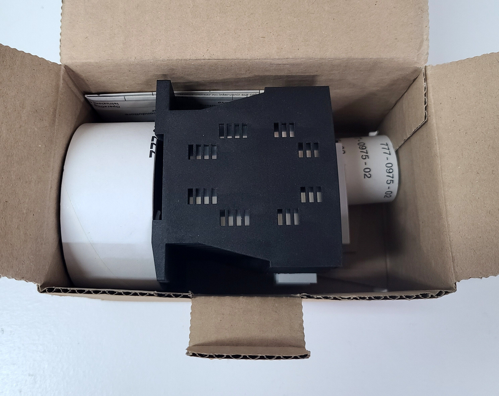 NEW Siemens 3RF2410-1BD24 Solid State Contactor ~ New In Box ~ 24VDC