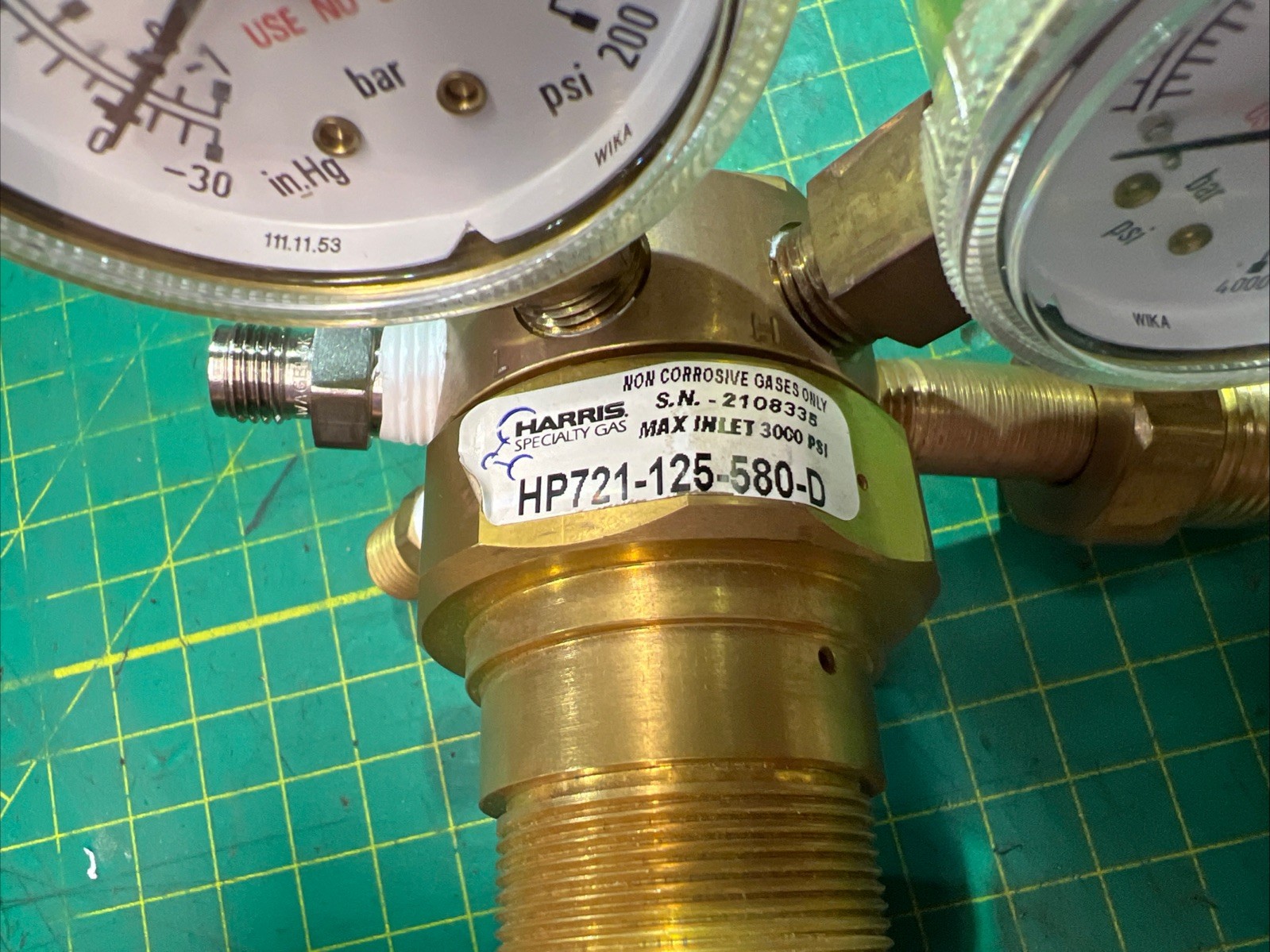 Model HP721 Regulator HP721-125-580-D