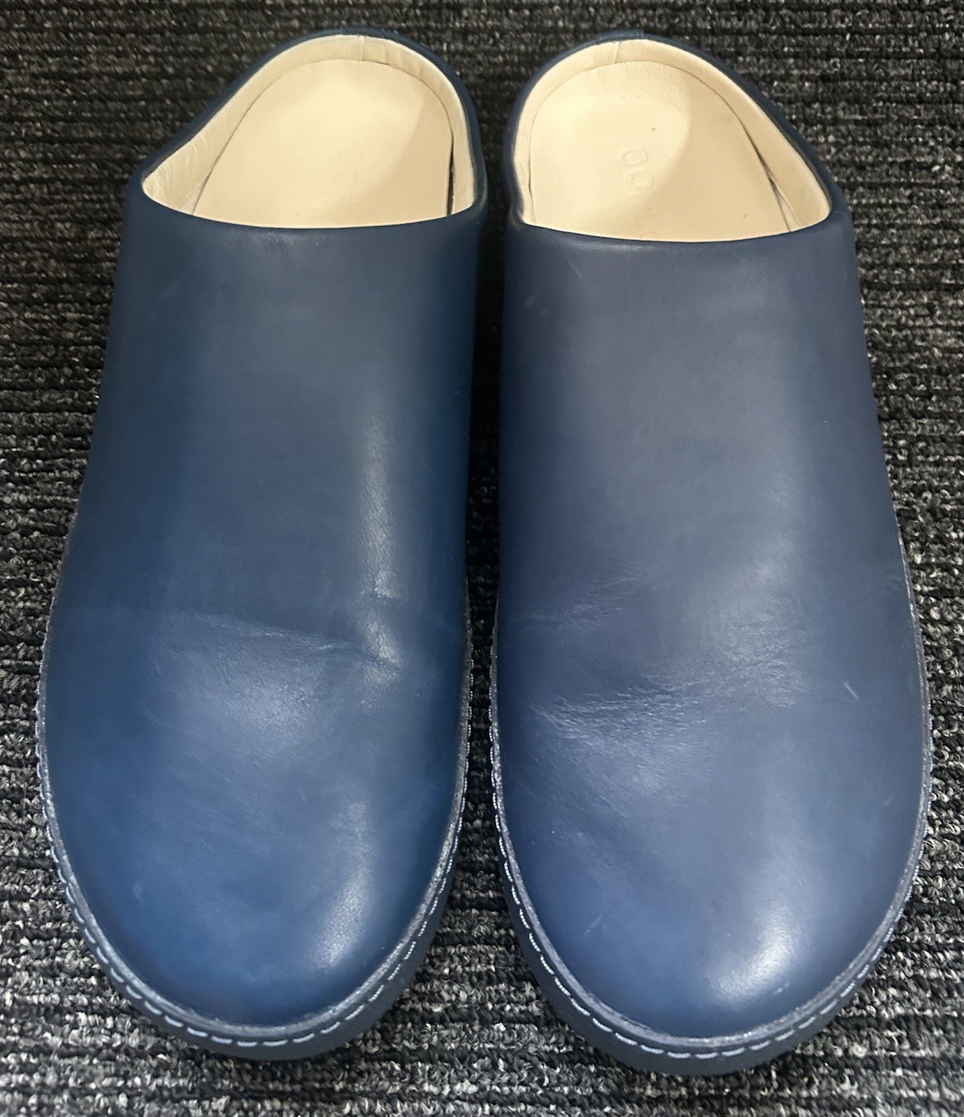 OluKai Hamani Men Size 11 Blue Leather Slip-on Mules Comfort Casual Versatile