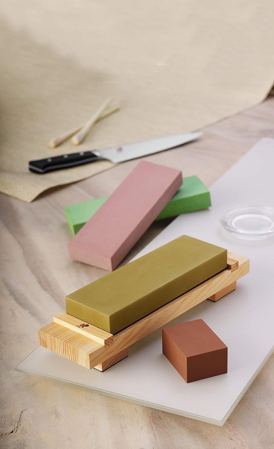 Miyabi Medium Finish Whetstone Sharpener 34536-003 2000
