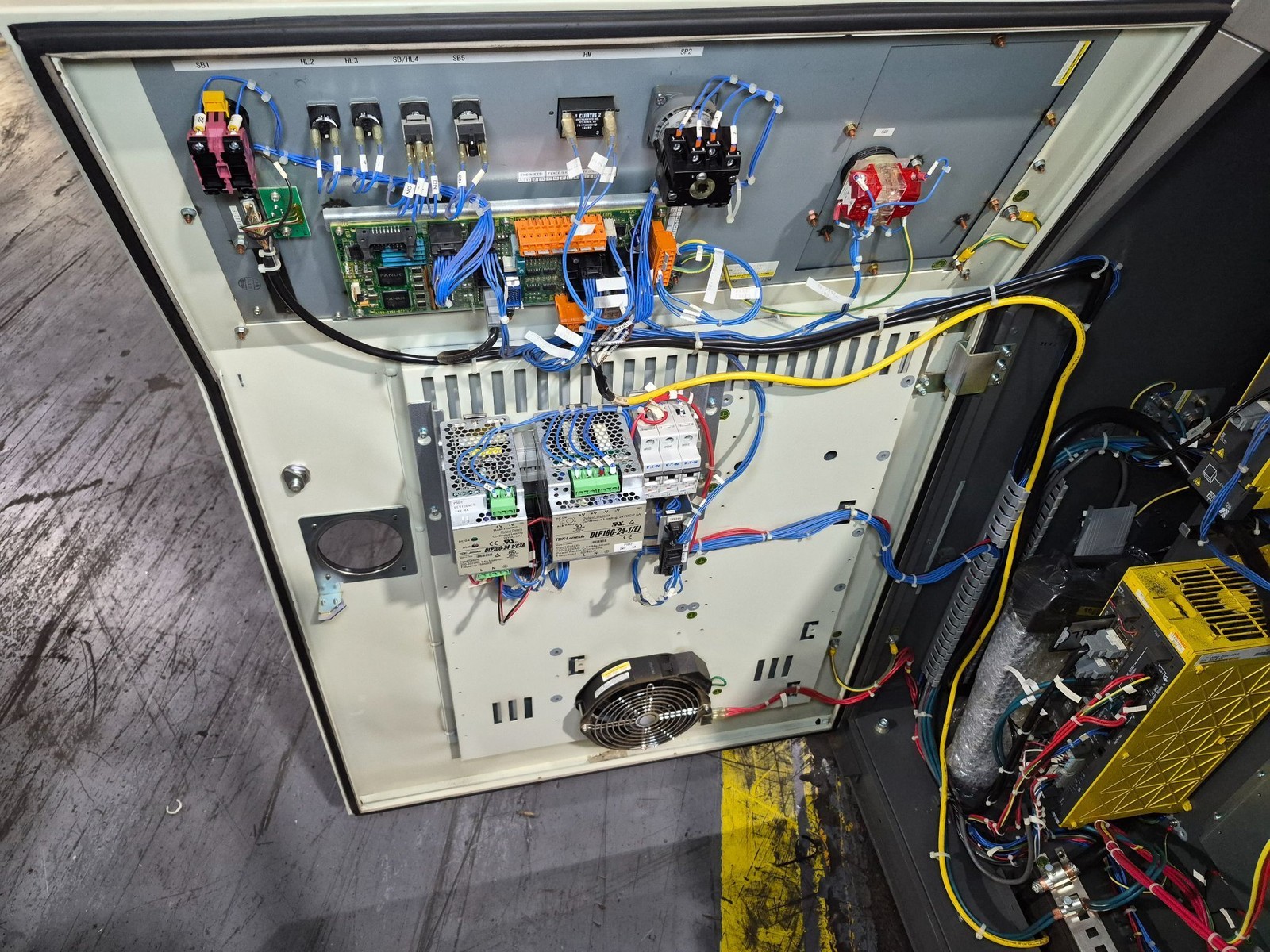 FANUC R-2000iB/210F Complete w/ R-30iA Controls USED - Missing Items