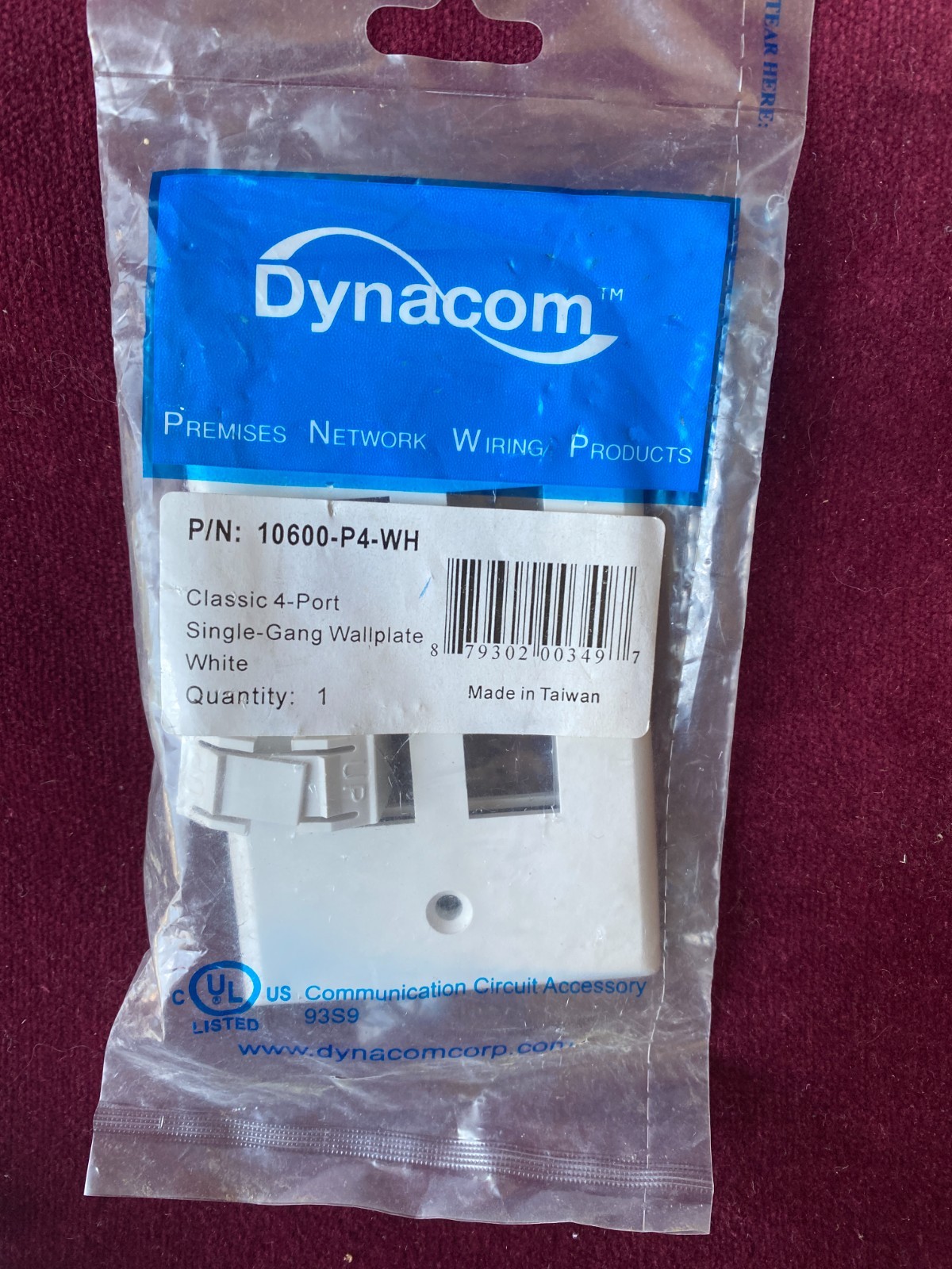 DYNACOM 10600-P4-WH Cassic 4-Port Single-Gang Wallplate -- 6pcs