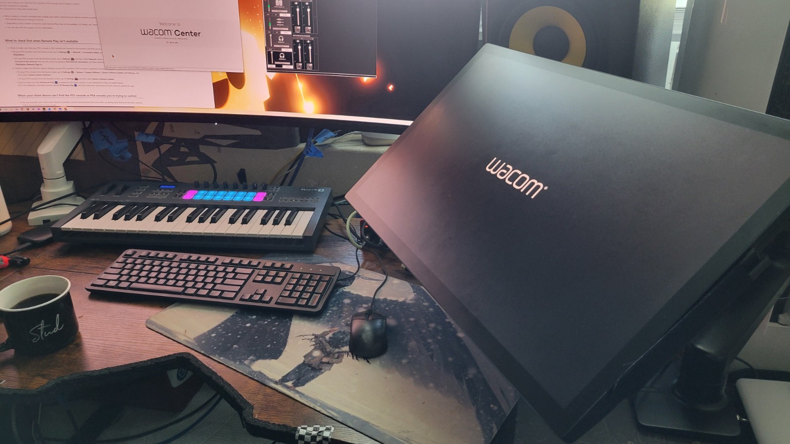 Wacom Cintiq Pro 27" + FLEX-Arm + RETRO-Fit adapter, W/ All Accessories.