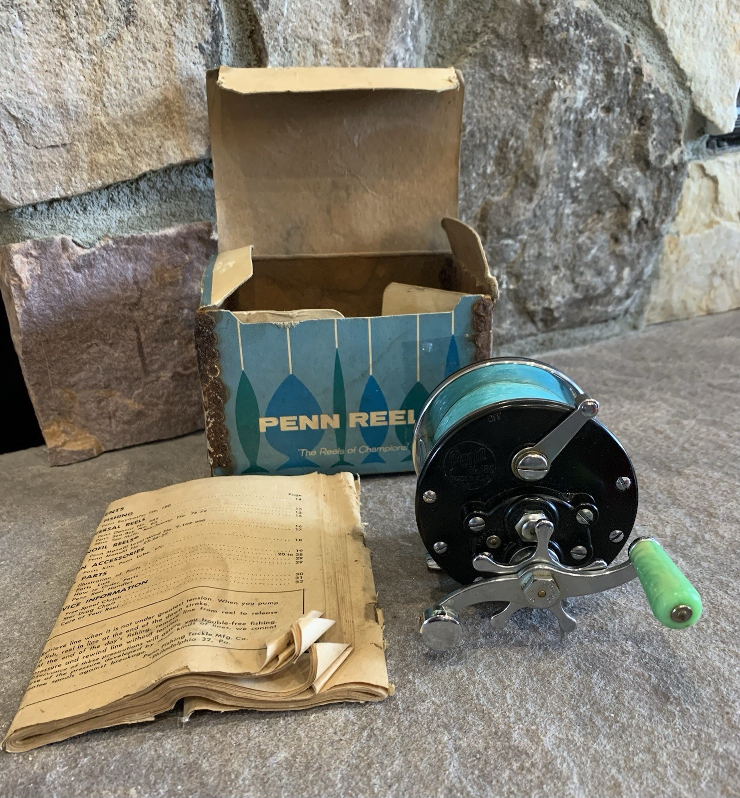 Vintage PENN 180 Baymaster Fishing Reel W/ Original Box No 180