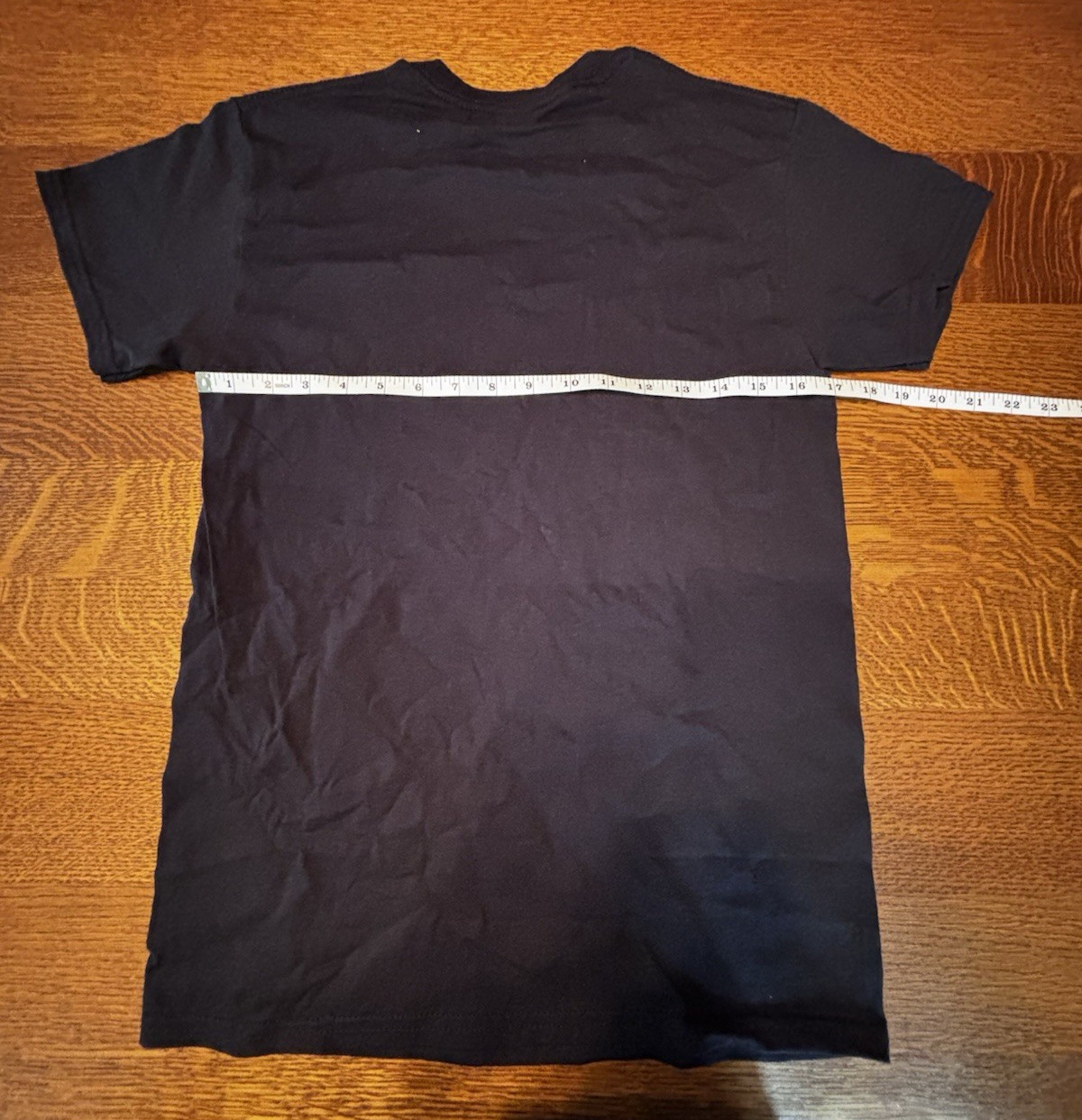 Lowell Spinners Baseball Black Shield t-shirt size Small (025)