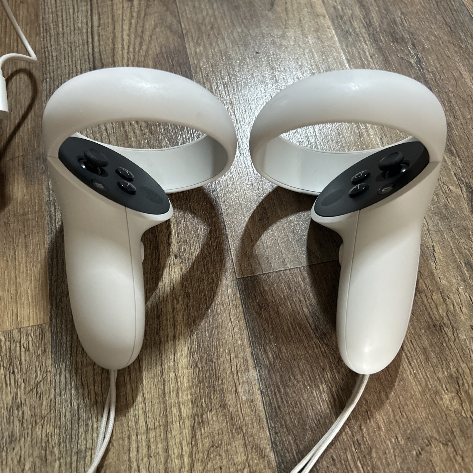 Meta Quest 2 - 256GB Set w/ Controllers