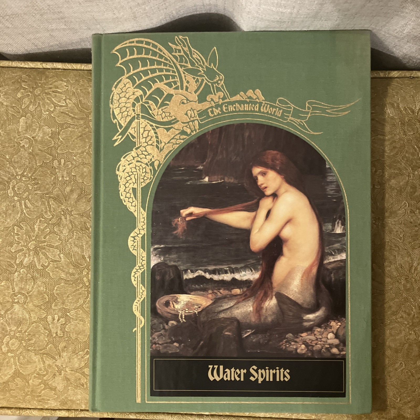 THE ENCHANTED WORLD Time Life Books  WATER SPIRITS.