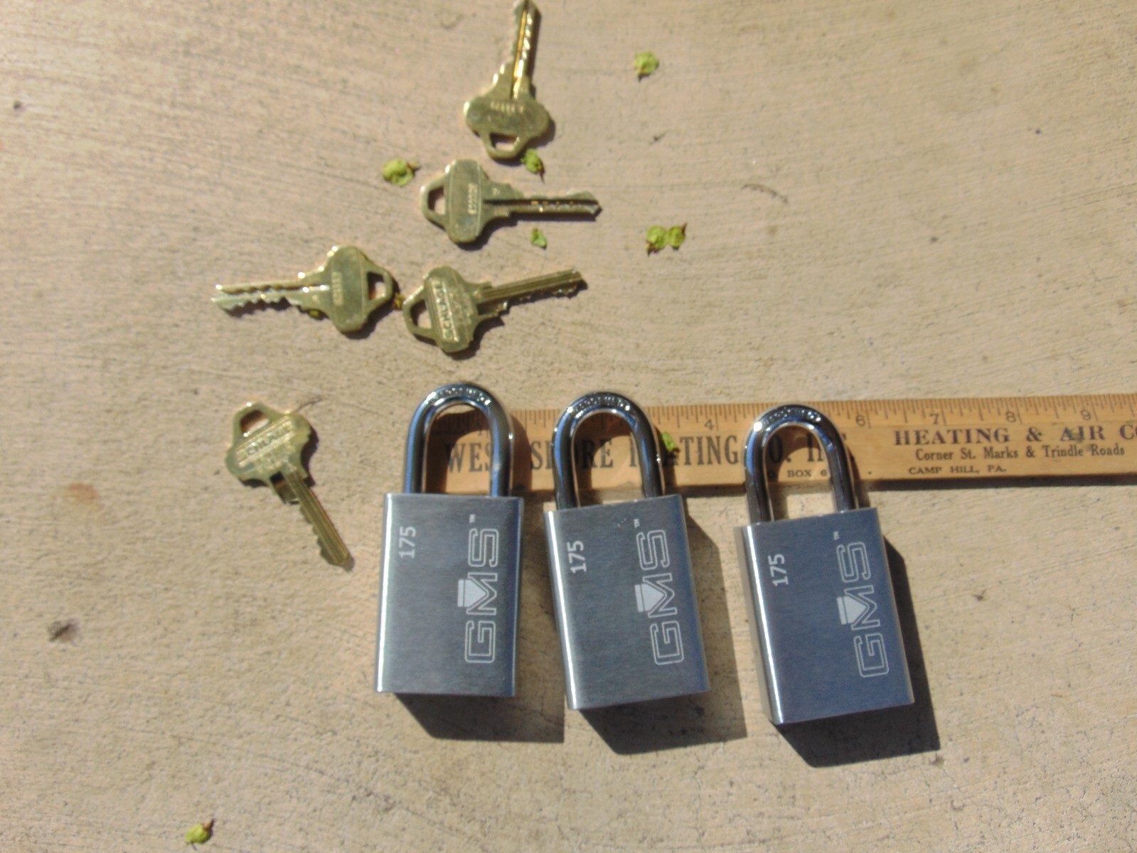 3 NEW GMS PADLOCK WITH SCHLAGE PRIM AND 5 C135 PRIM KEYS LOCKSMITH