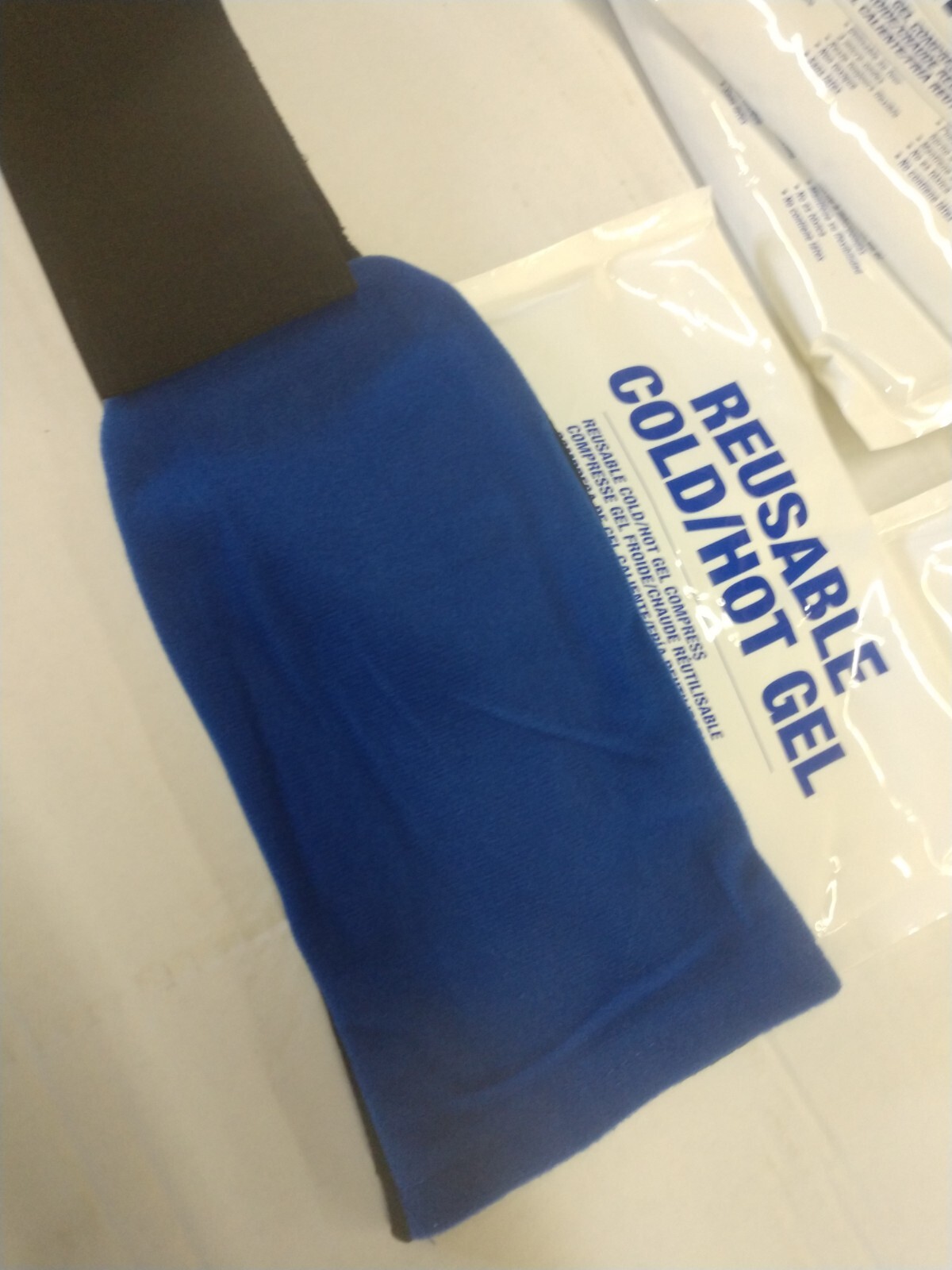 Reusable Cold/Hot Gel Compress 5" x 8.75" (Pack of 6) With Gel Pouch