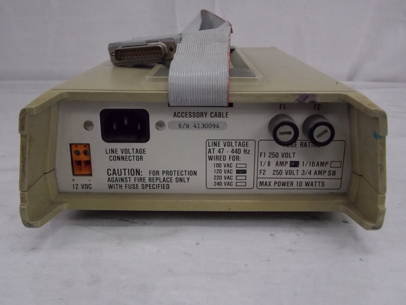 FLUKE Y2003 CALIBRATOR STANDARD