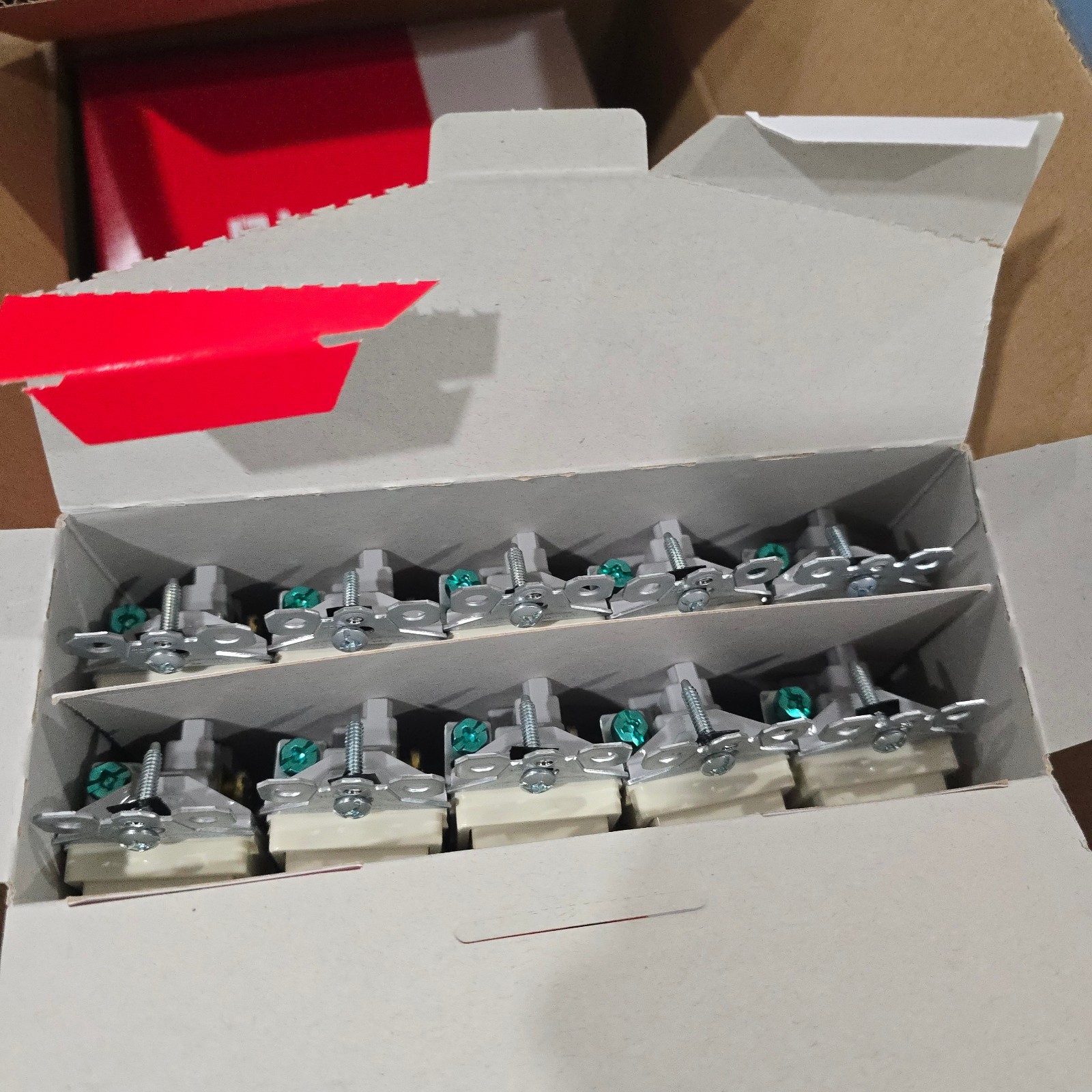 100x Legrand Paddle Switch 1PP&S PSWT1LA100 15A 120V New