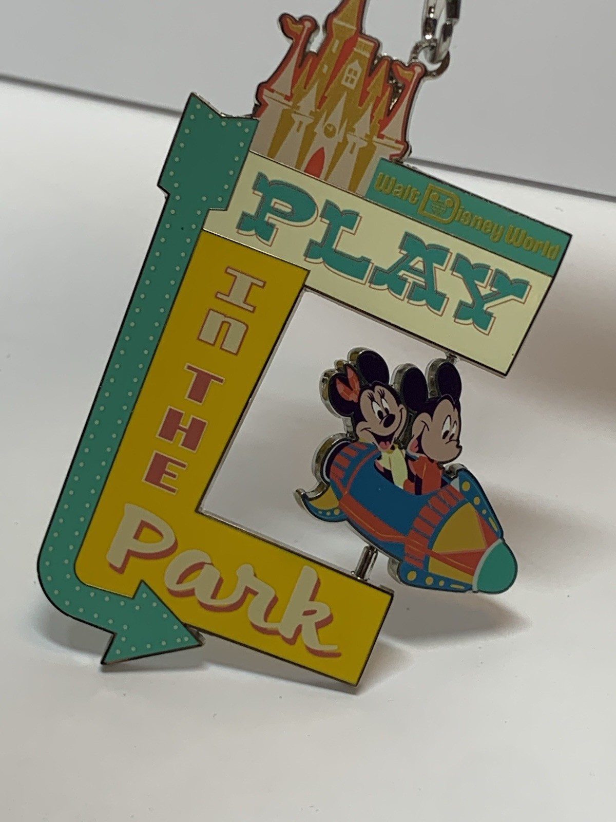 Disney Play In The Park Mickey & Minnie Christmas Ornament Metal Spinner NEW