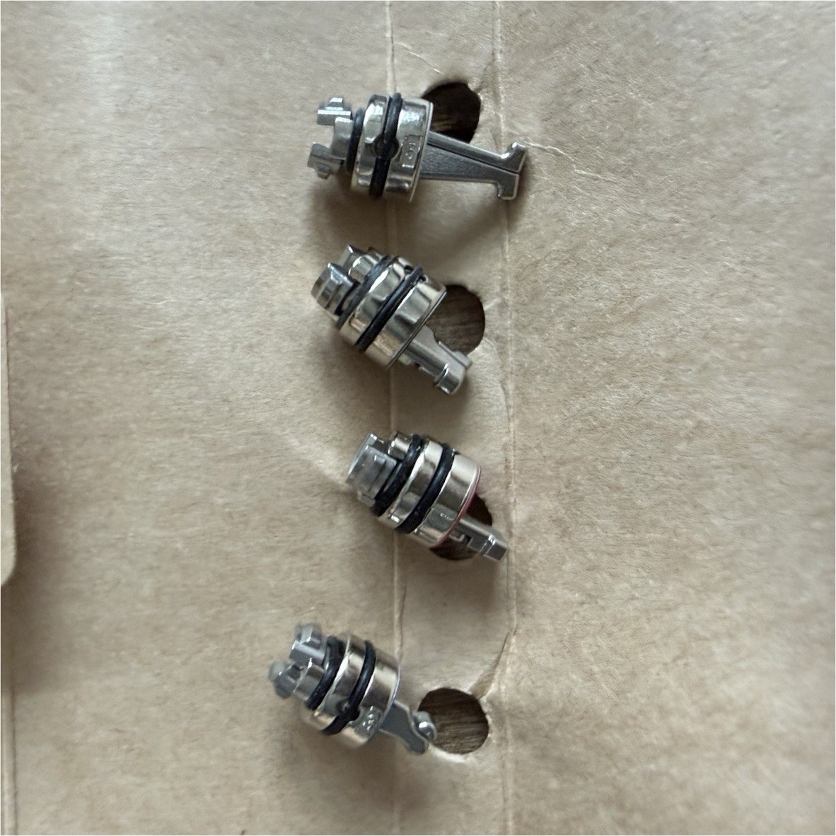 HP Keyed Laptop Lock Kit with Multiple Lock Heads and Mounting Hardware