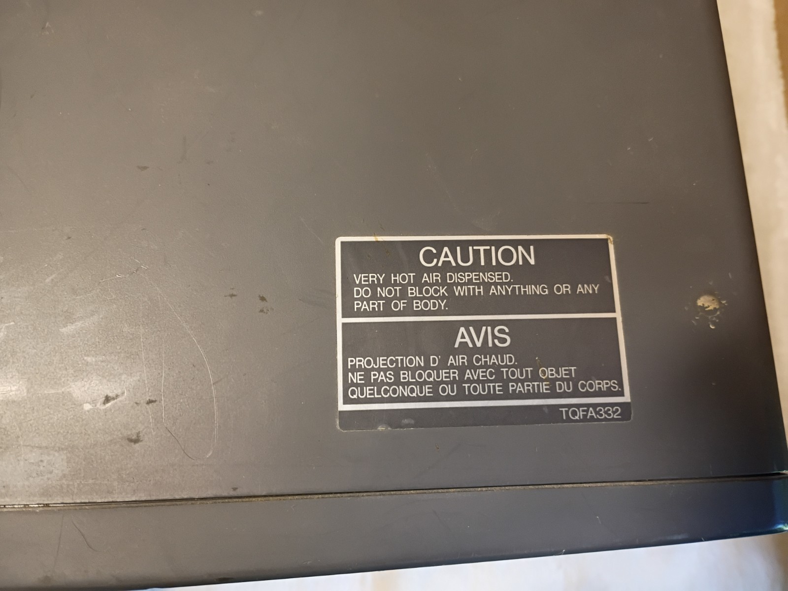 Panasonic PT-L595U LCD Projector - 1024x768, Tested ✓