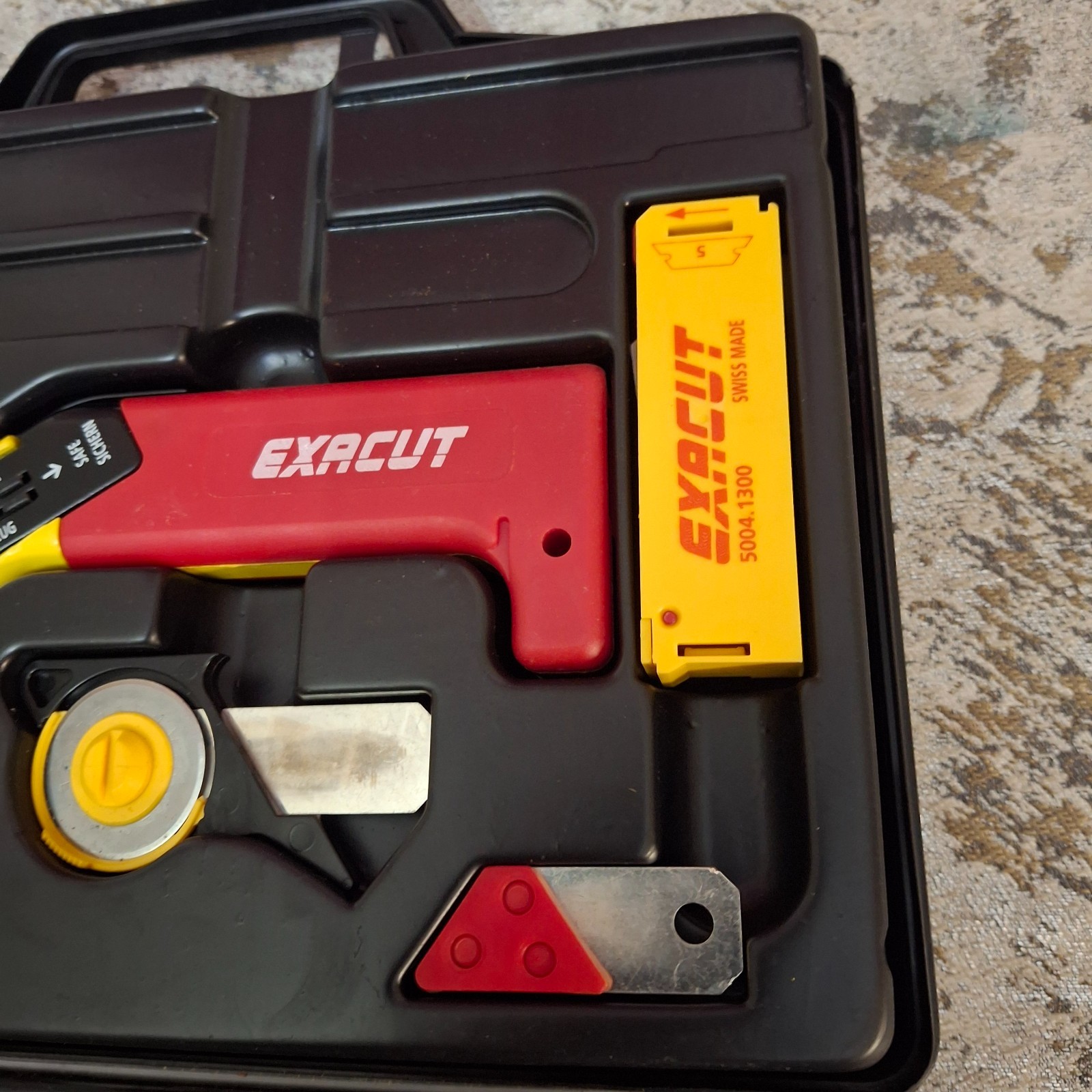Exacut Utility Knife Swiss Made Multi-Purpose Original Knife System w/ Case