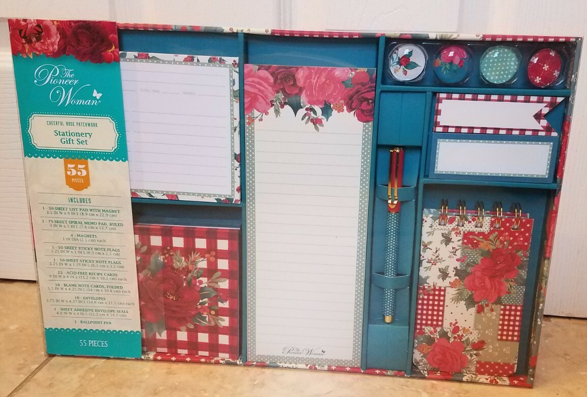 The Pioneer Woman Cheerful Rose Patchwork Stationery Gift Set 55pc Notes NEW
