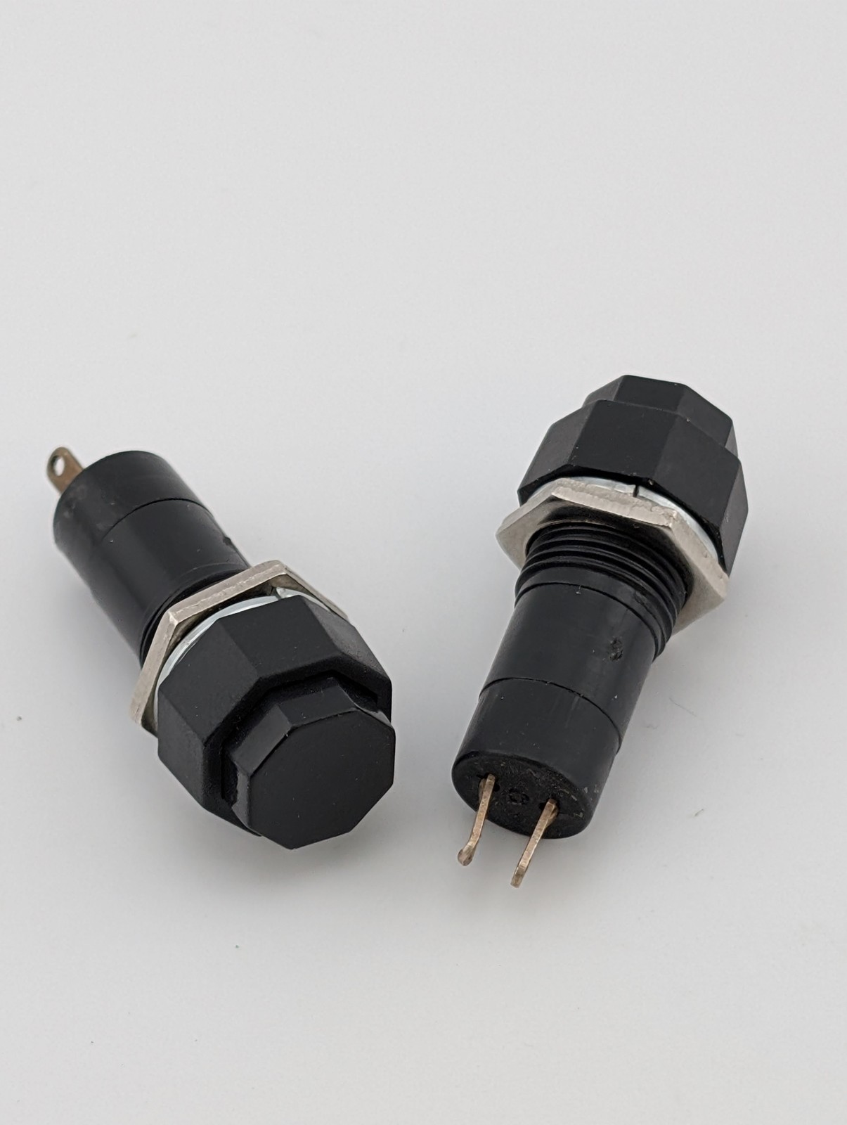 SPST Momentary-On Push-Button Switch 2 Pack