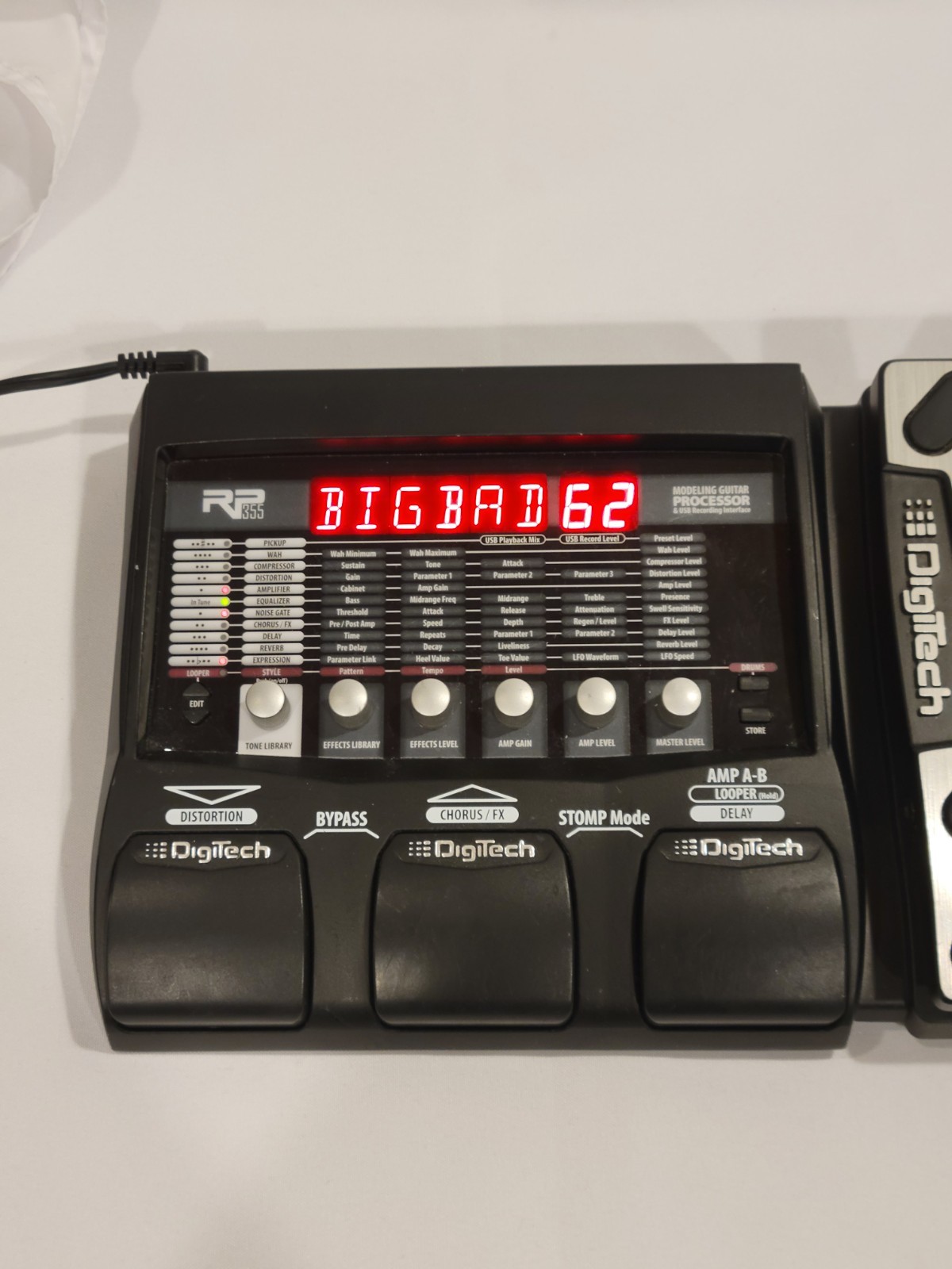 DigiTech Multi Effects Processor RP355 Guitar Effect Pedal With Power Adapter