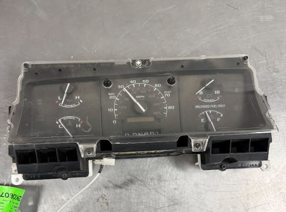 1992 - 1993 Ford Truck F-150 F-250 Speedometer Cluster Without Tachometer OEM