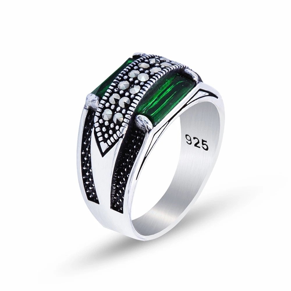 Men's 925 Sterling Silver Emerald Green Gemstone Ring