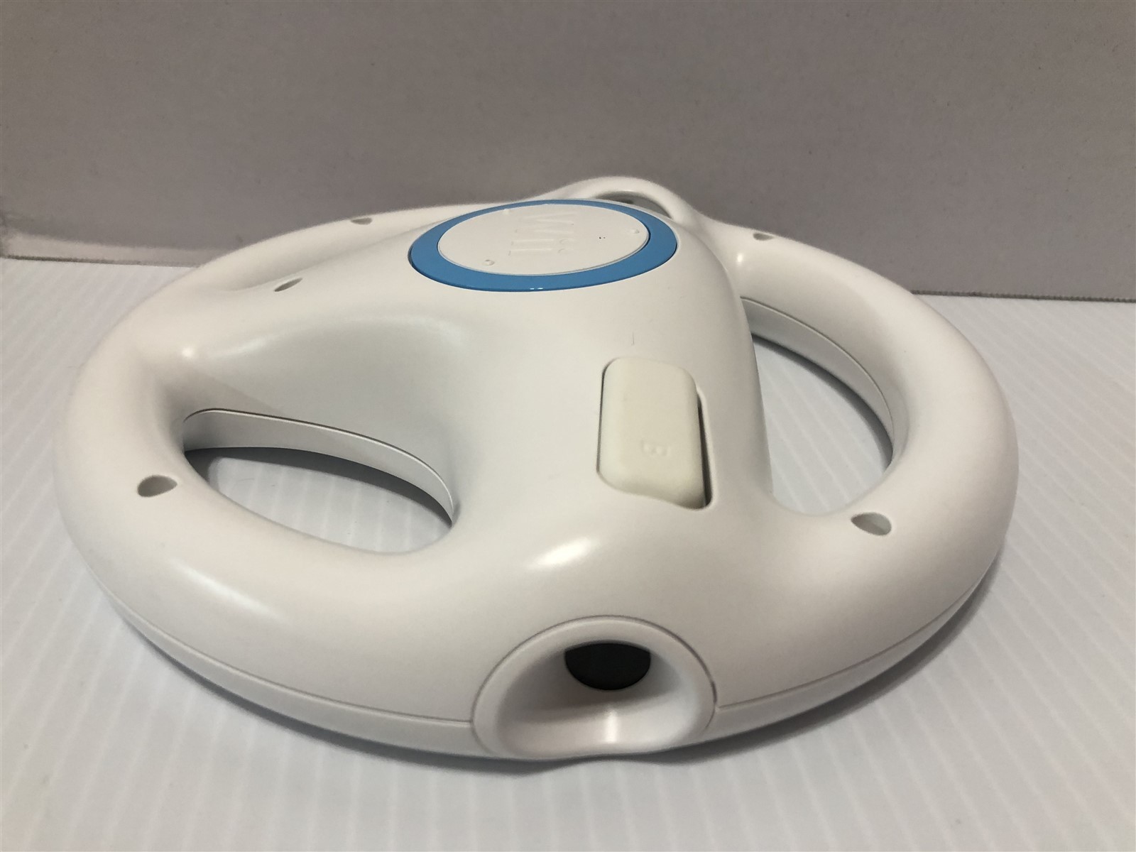 2x Genuine OEM Mario Kart Racing Steering Wheel - Nintendo Wii - Game Controller