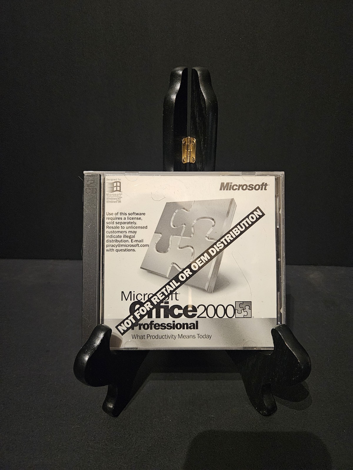 MS Microsoft Office 2000 Professional Edition Full OEM Version Non Retail
