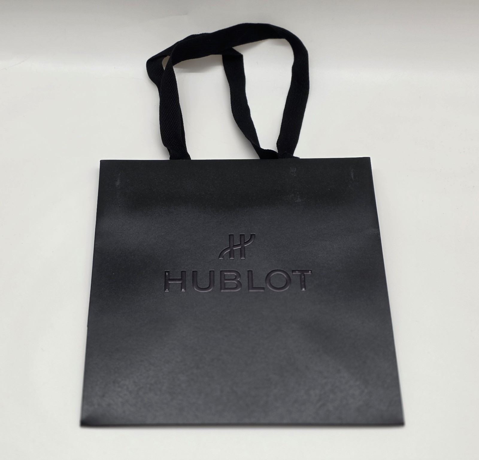 AUTHENTIC HUBLOT SMALL LUXURY SHOPPING BAG BRAND NEW
