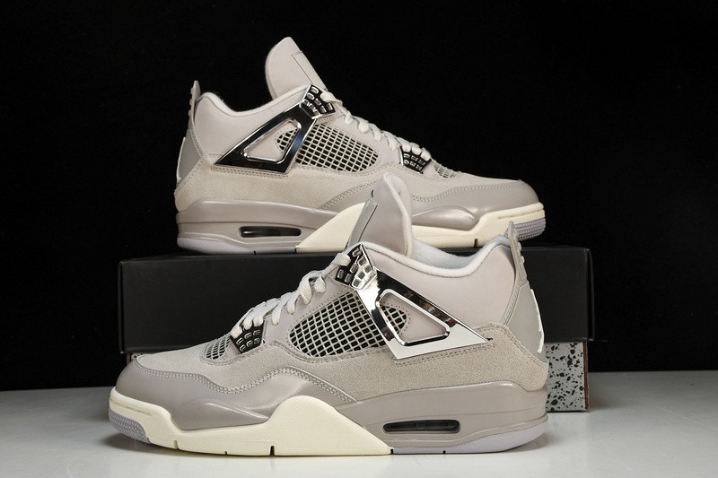 AQ9129-001 AJ 4 Retro Frozen Moments Men's Shoe Sizes 4-14