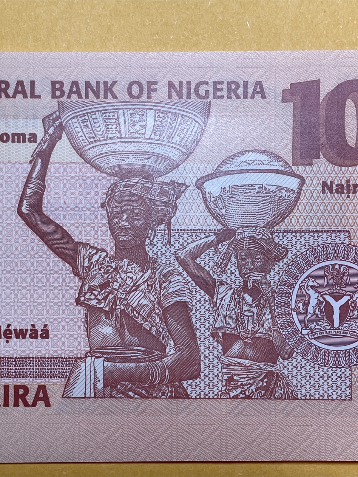 Nigeria 10 Nairas Current UnCirculated Polymer Money - Dated 2020