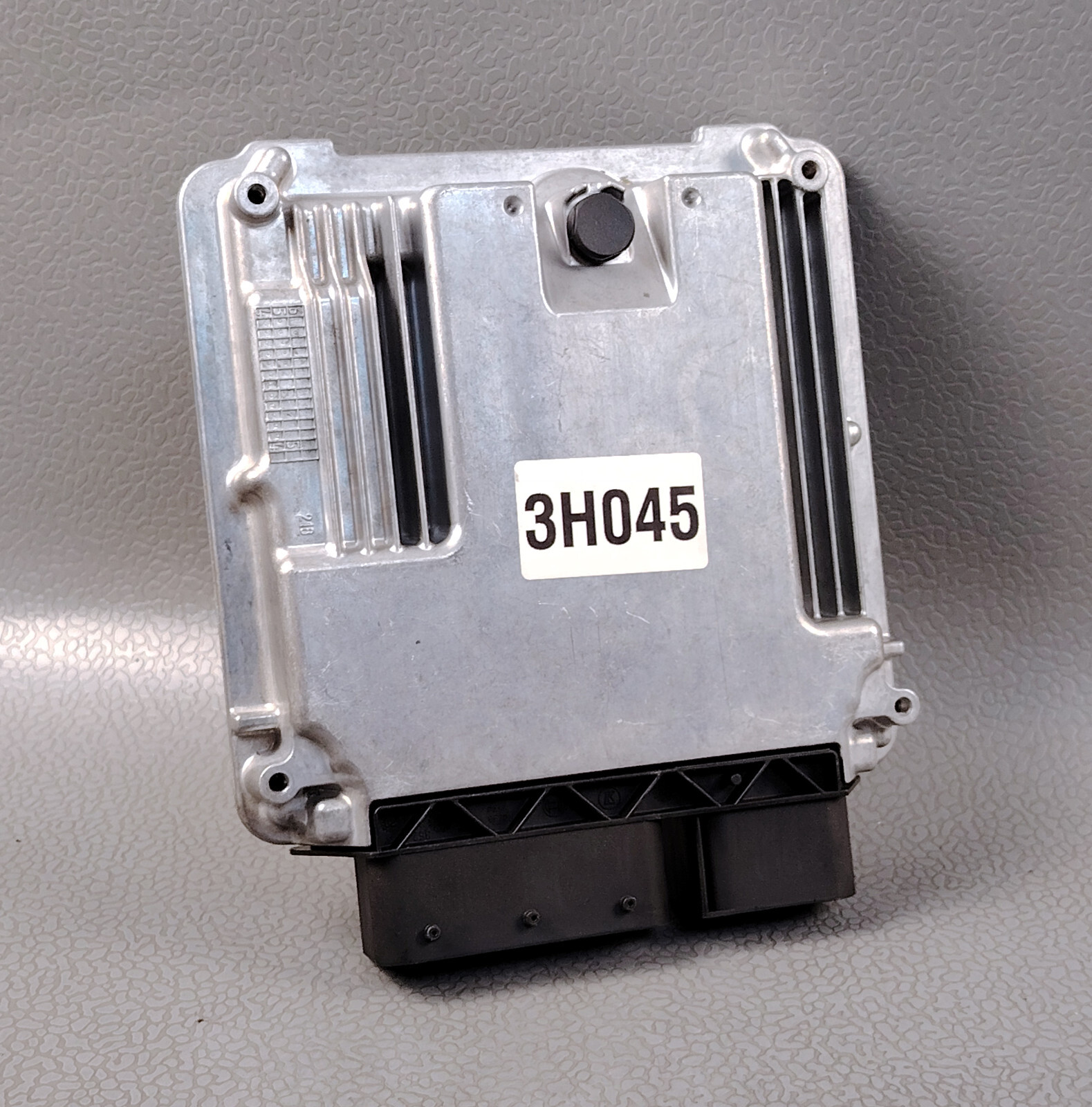 BMW E60 E61 E63 E64 5.0 DYNAMIC DRIVE ACTIVE STEERING CONTROL MODULE 32436775510