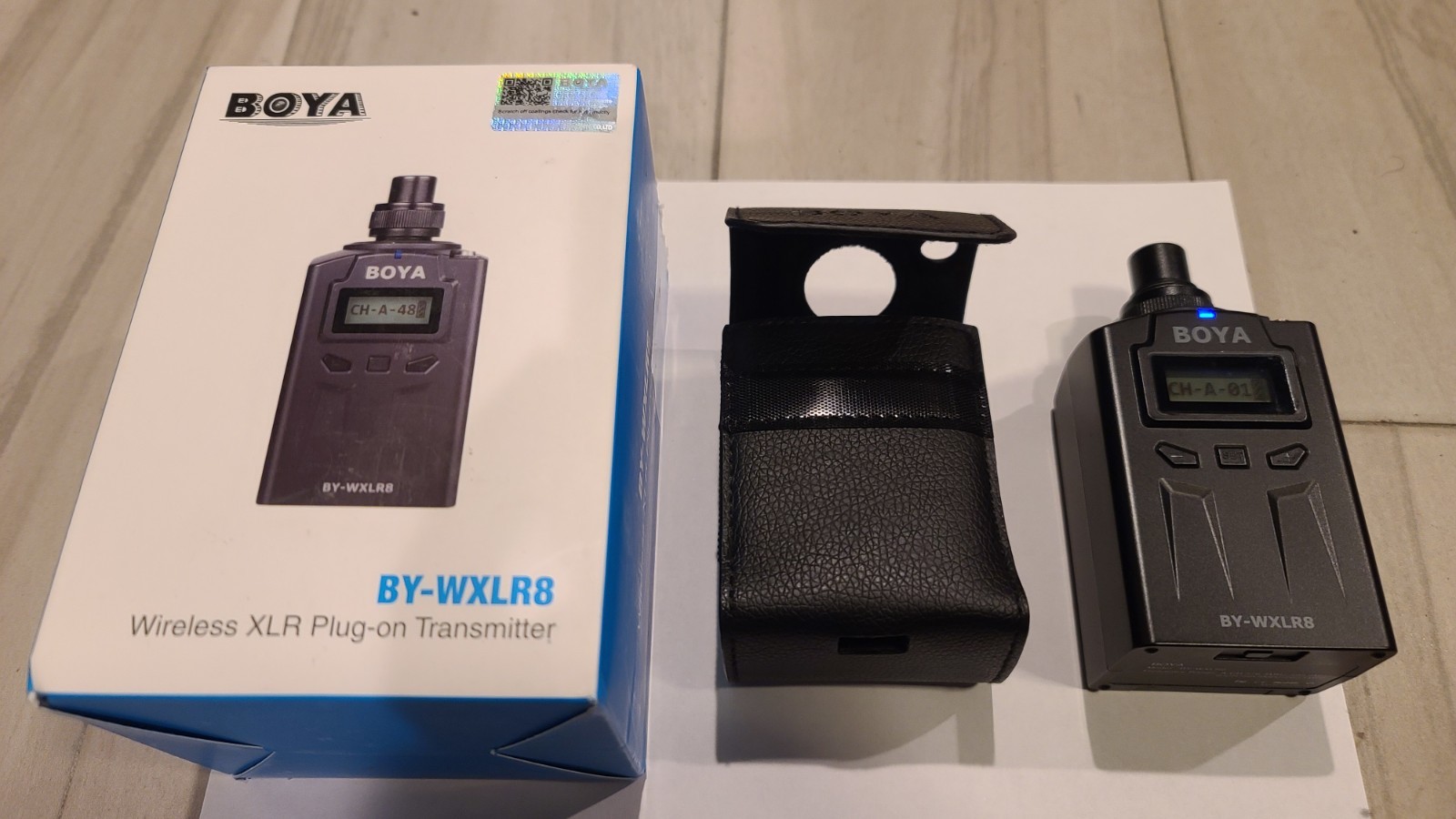 BOYA by-WXLR8 Plug-on XLR Audio Transmitter w/ LCD Display for by-WM8 Mic System