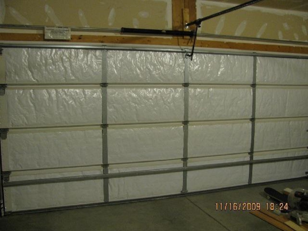 NASATEK Reflective 2 Car White Foam Garage Door Insulation Kit 16Hx7L R7 24"