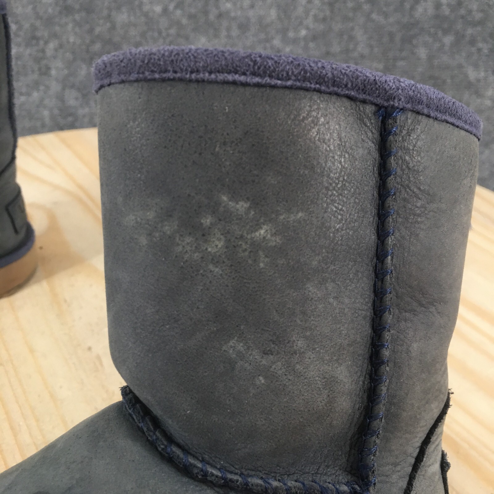 UGG Boots Children 9 Classic Mini Shearling Blue Pull On Ankle Top SN 101964