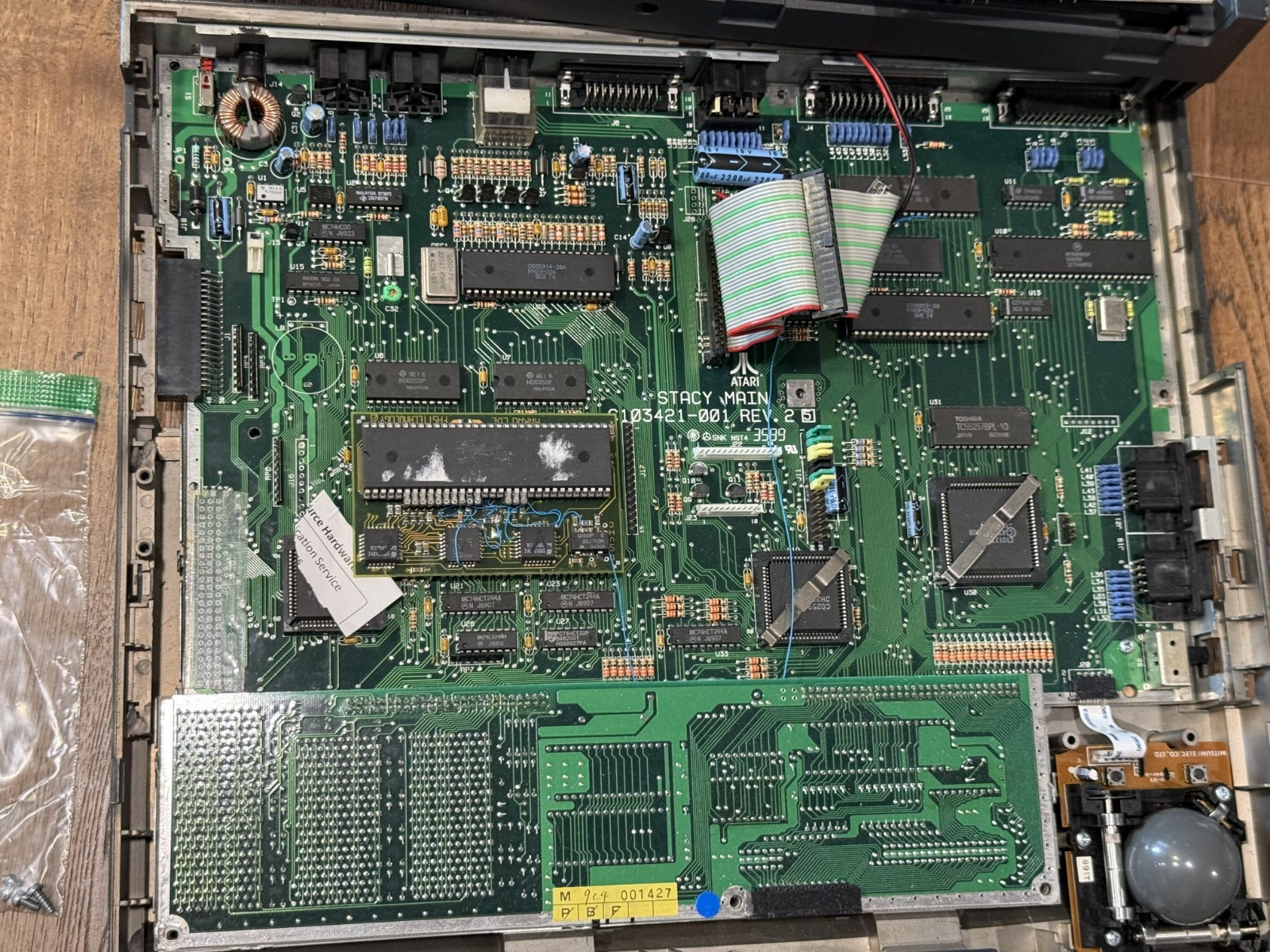 Atari STacy laptop computer 4mb with 25mhz Accelerator AS-IS