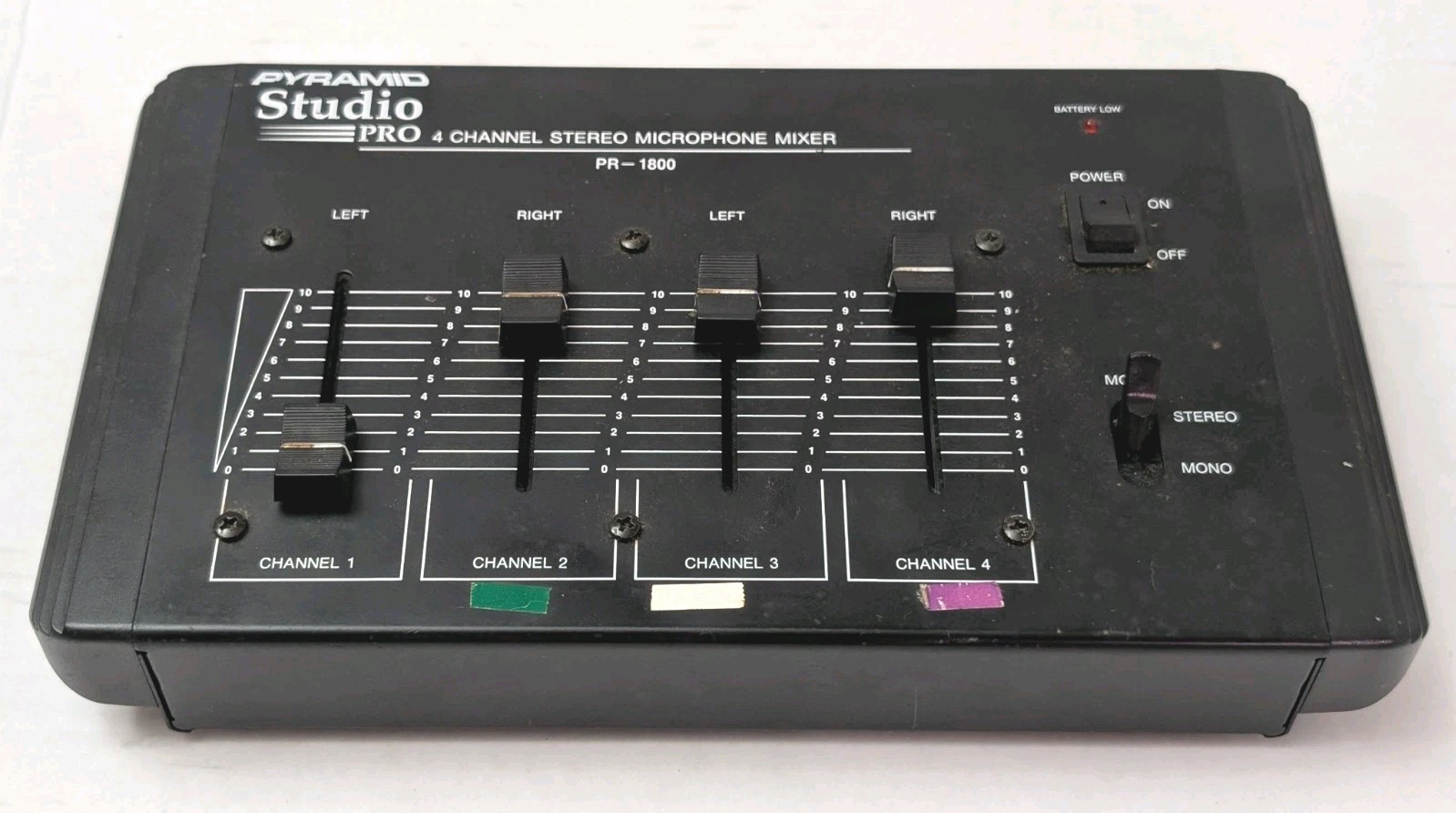 Pyramid Studio Pro 4 Channel Stereo Microphone Mixer Model PR-1800
