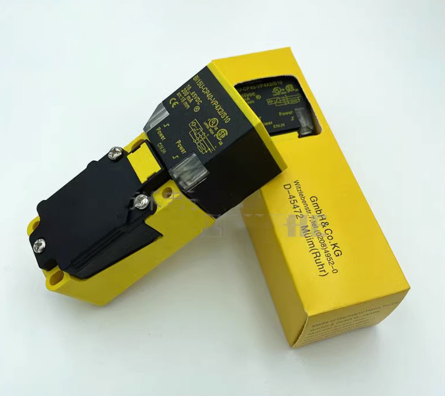 NEW Turck Bi15U-CP40-VP4X2/S10 Proximity Switch sensor