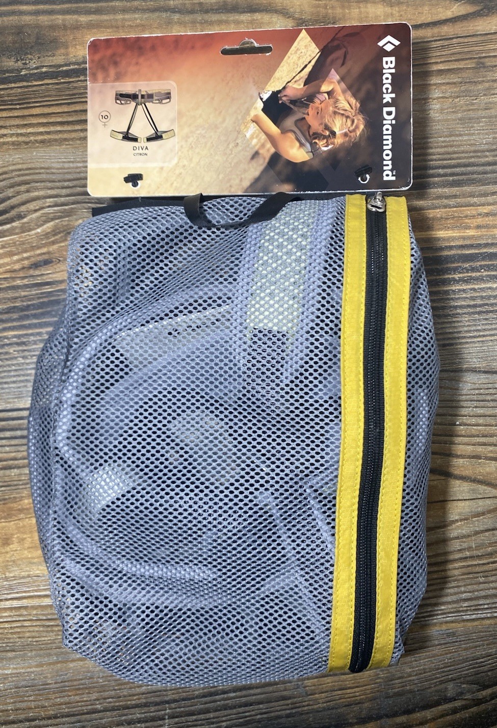 Black Diamond Women's Diva Citron Climbing Harness Size 10 Rock Climbing Gear