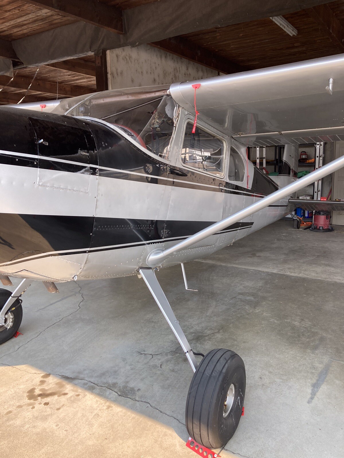 CESSNA WING VENT PLUGS & Avionics Cooling Port Plugs-REMOVE BEFORE FLIGHT