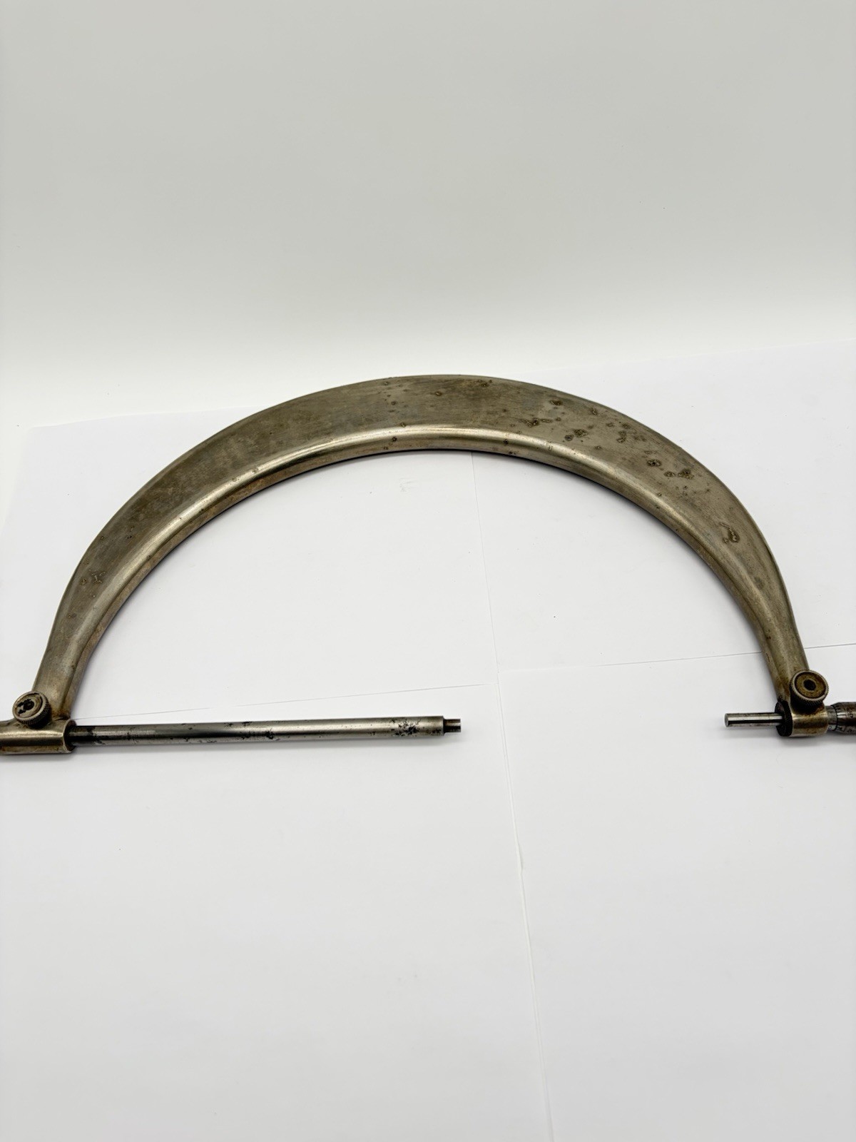 DAVIS & THOMPSON CO MILWaukee TUBULAR MICROMETER 18-24"