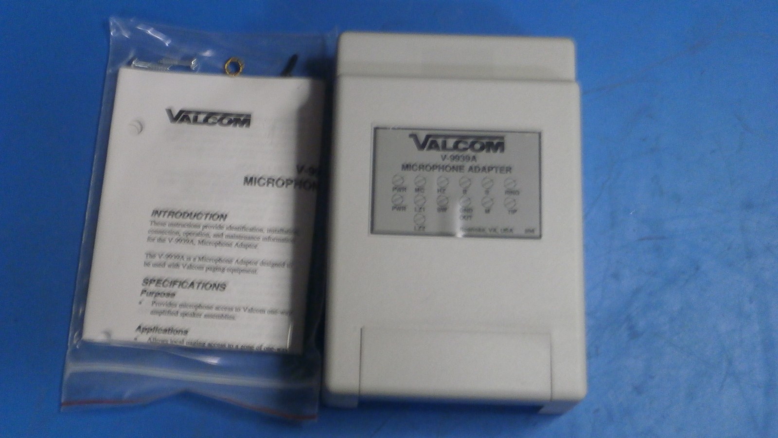 Valcom V-9939A Microphone Adapter, New
