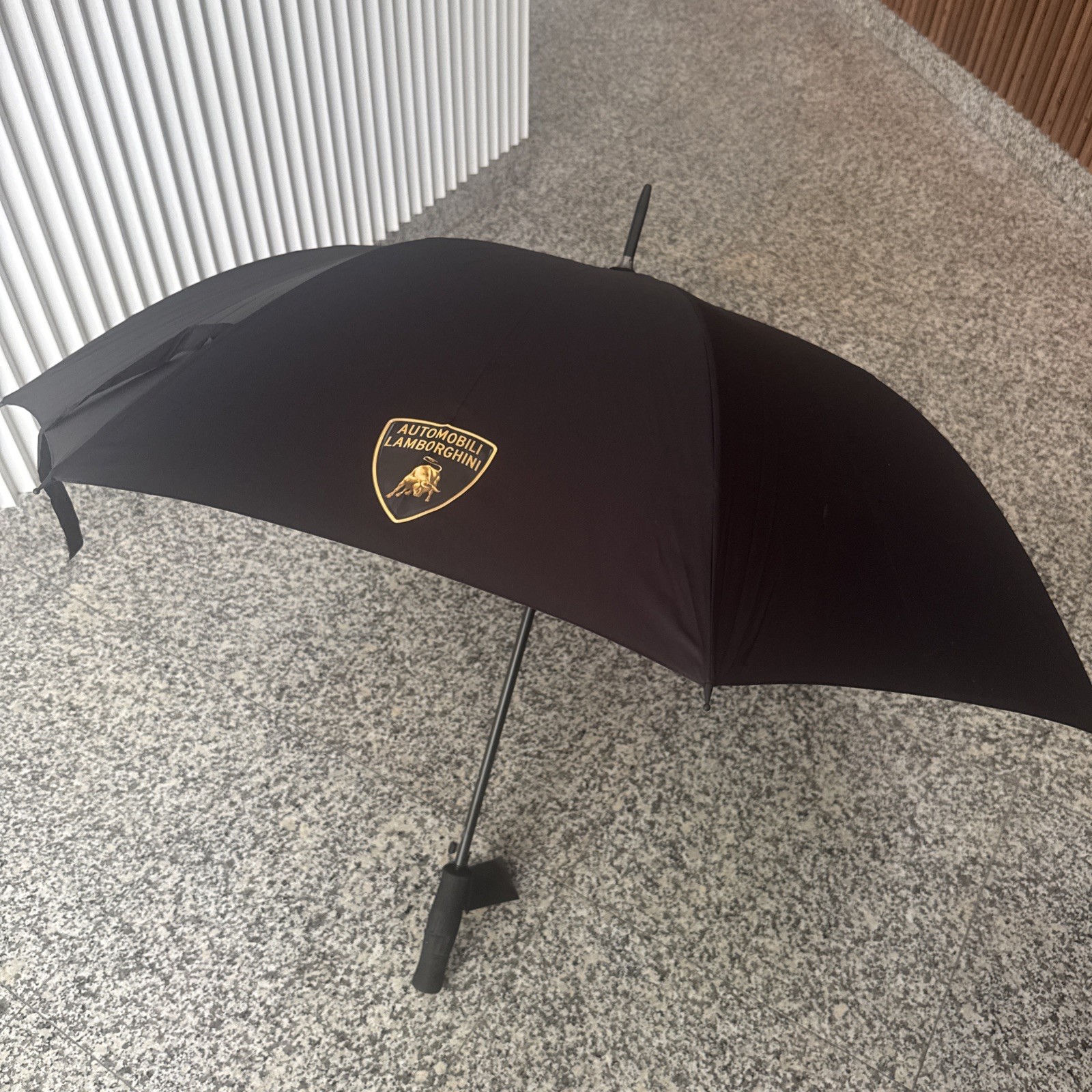 Lamborghini Umbrella Novelty Black with Tag and Logo Unused item limited edition