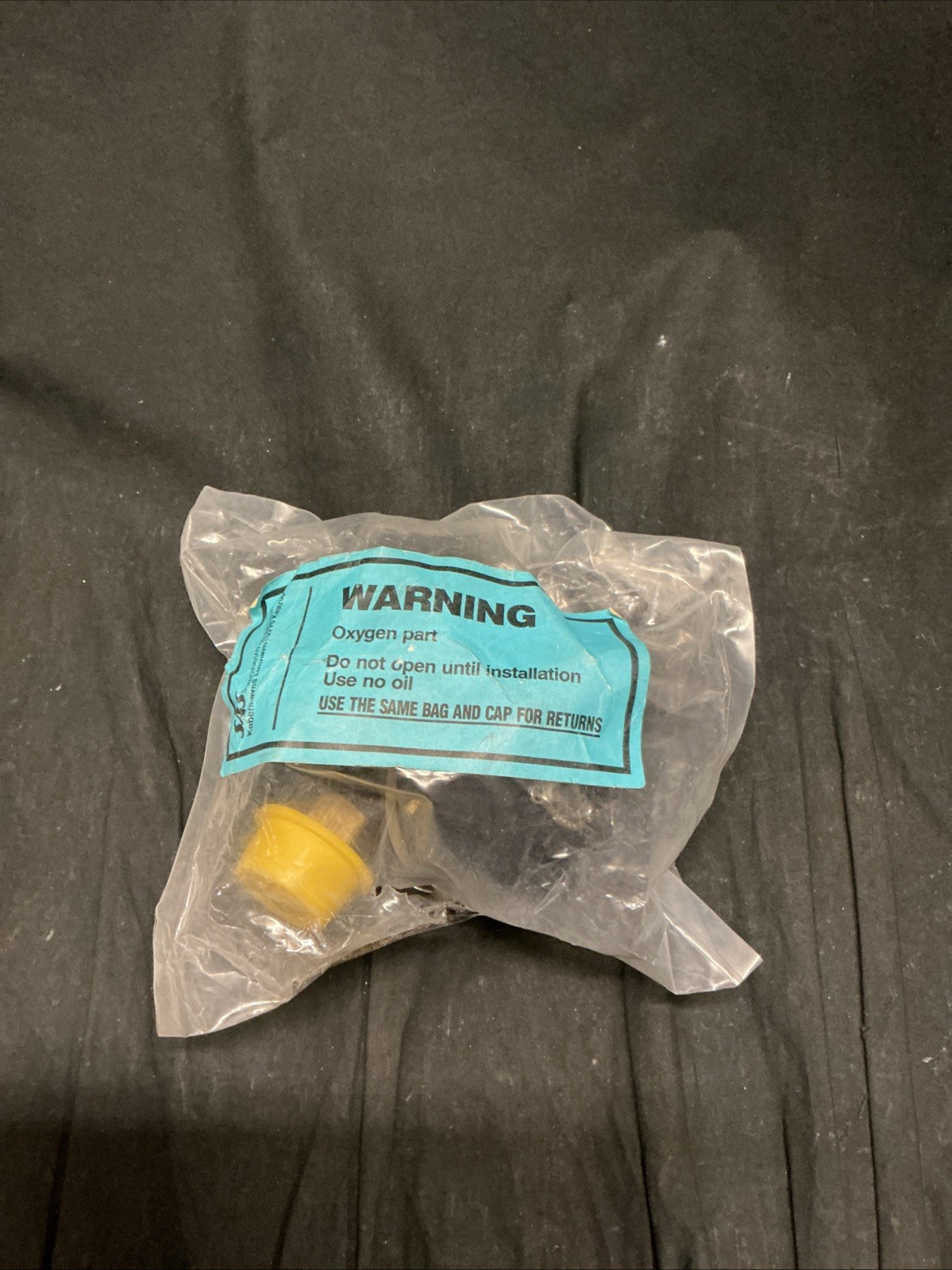 Oxygen Regulator; MPN 1996-23005-4; S/N 014; Serviceable