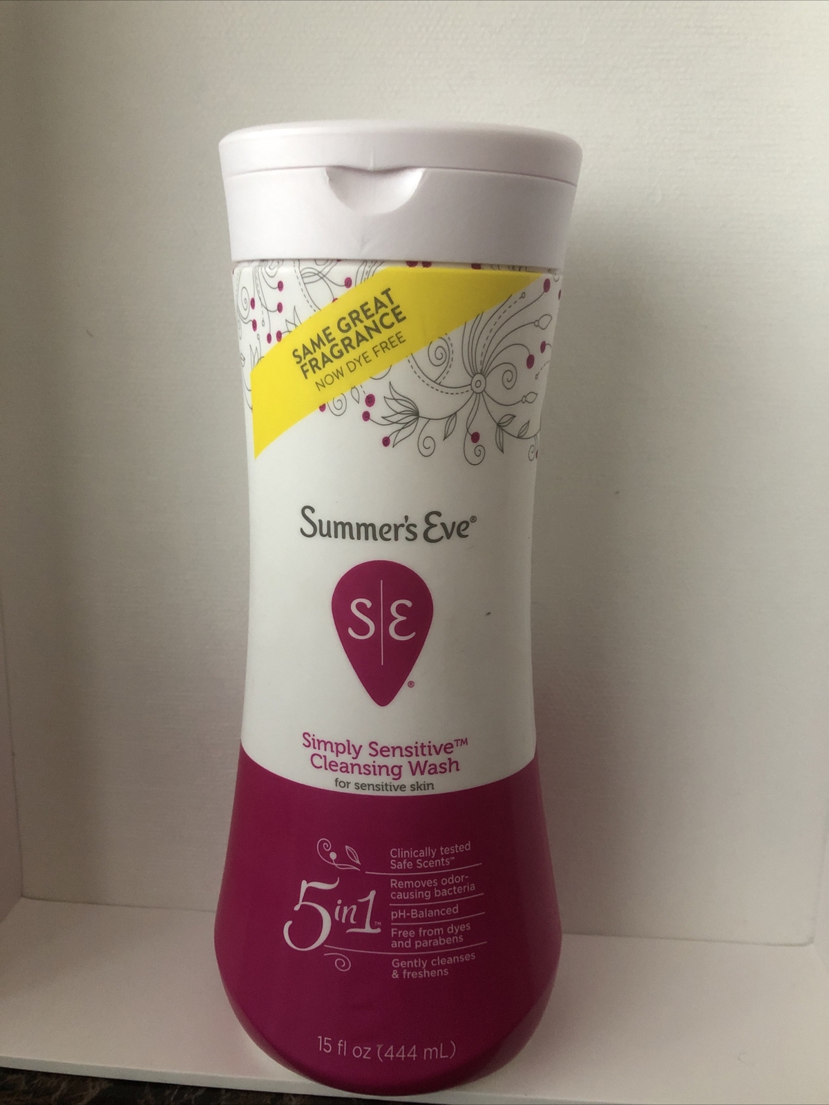 Summer's Eve Cleansing Wash | Simply Sensitive | 15 Ounce