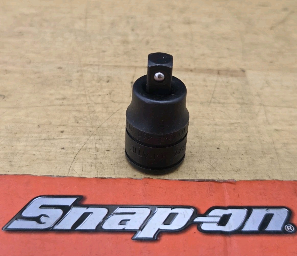 New Snap On GFAT1E - 3/8" Internal Drive To 1/4" External Drive Adapter