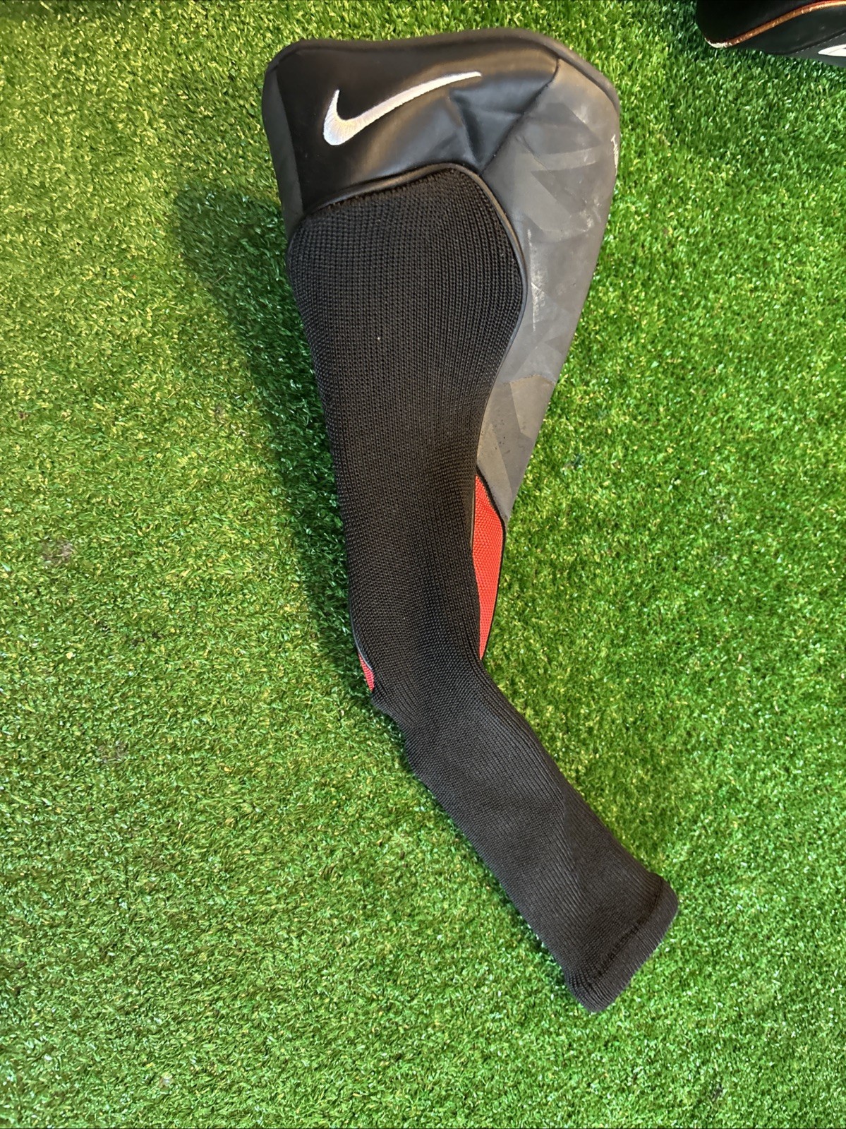 NIKE GOLF VRS Driver Headcover