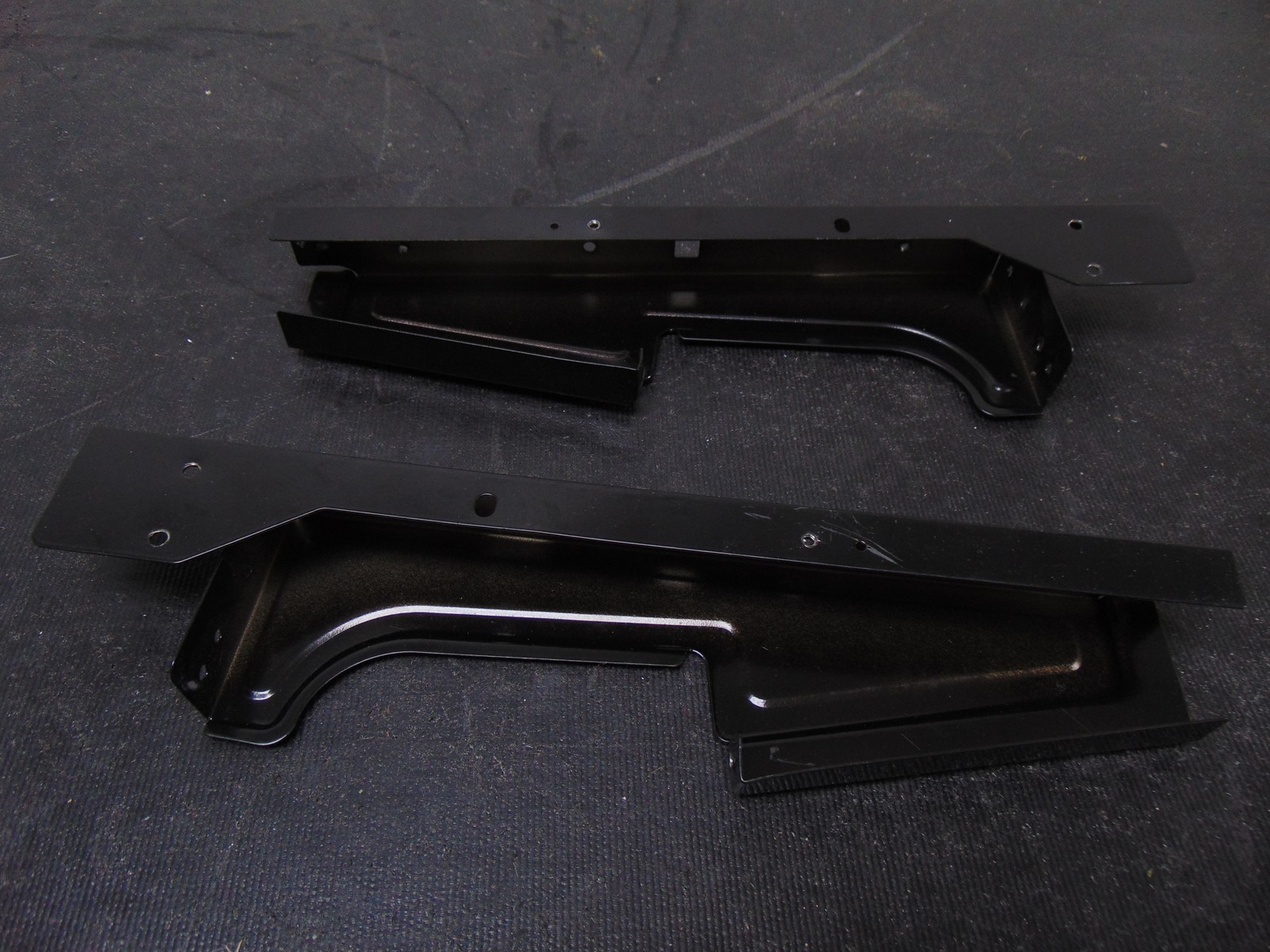 Element Range EER34MSCB End Caps